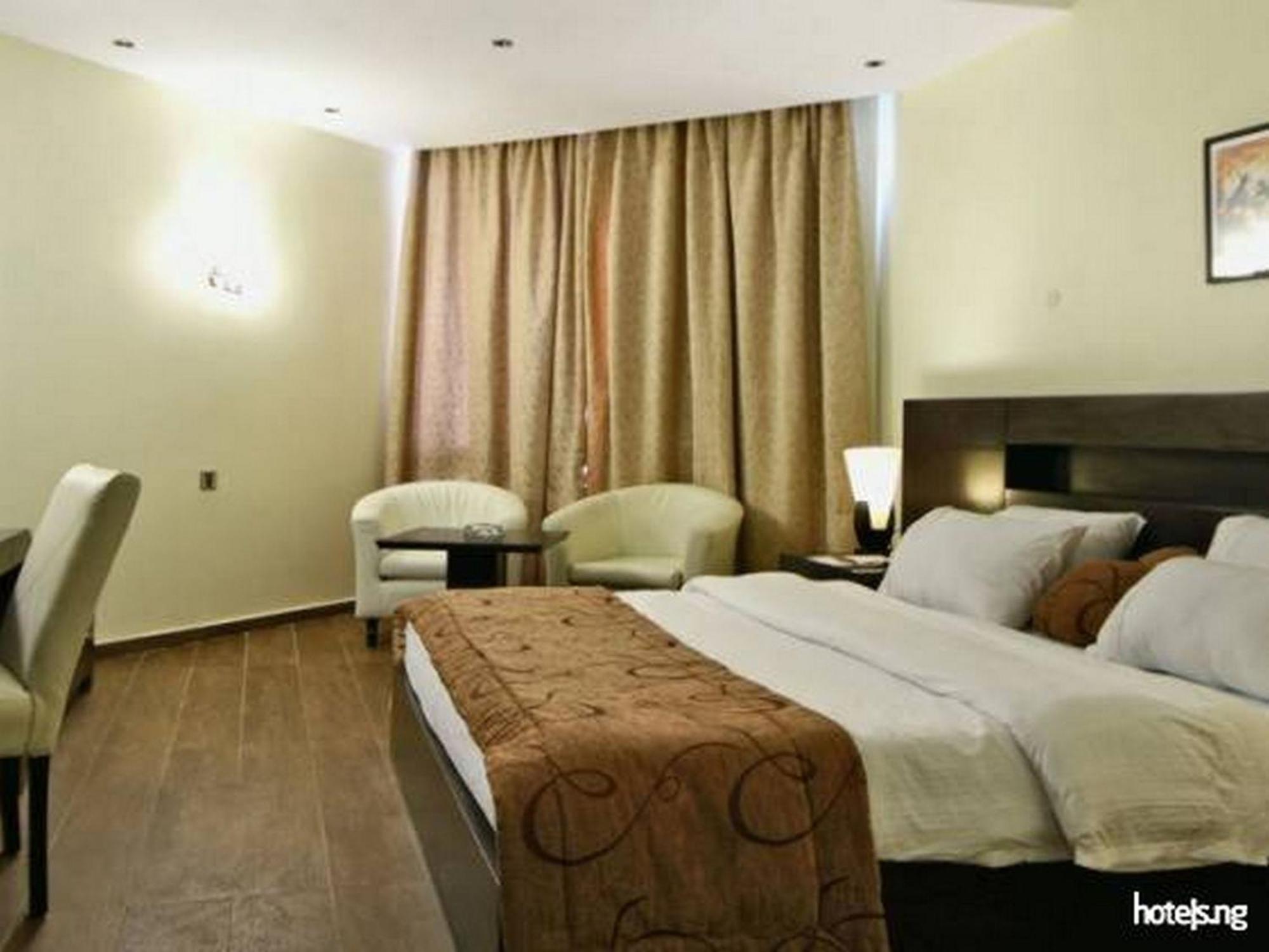 Room In Lodge - Hotel Presidential פורט הרקורט מראה חיצוני תמונה